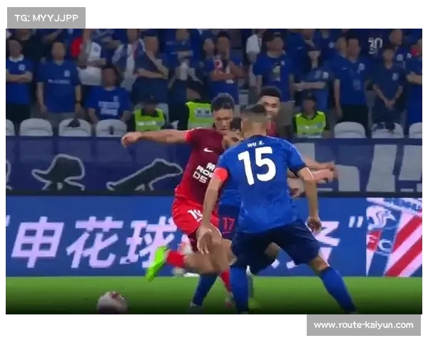 上海申花主场球迷大合唱视频爆红 网络传播突破亿次引发热议 上海申花主场球迷大合唱视频爆红 网络传播突破亿次引发热议